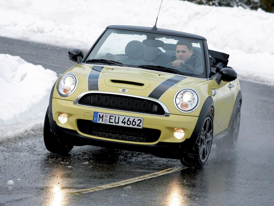  Mini Cooper S Cabrio 2009 года  (фото 20 из 130)